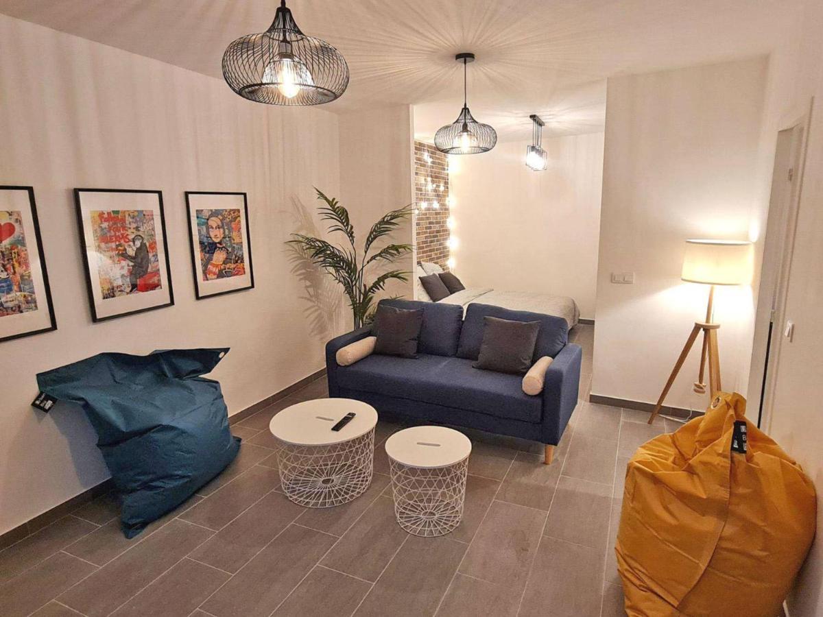 Gregbnb - Centre Ancien - T2 Style Loft Toulon Buitenkant foto