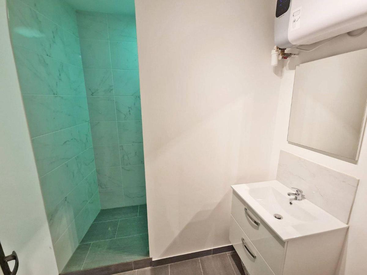Gregbnb - Centre Ancien - T2 Style Loft Toulon Buitenkant foto